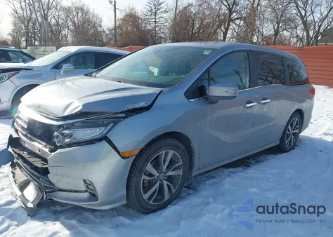 2021 Honda Odyssey Touring из США, поврежденный, VIN 5FNRL6H81MB035309